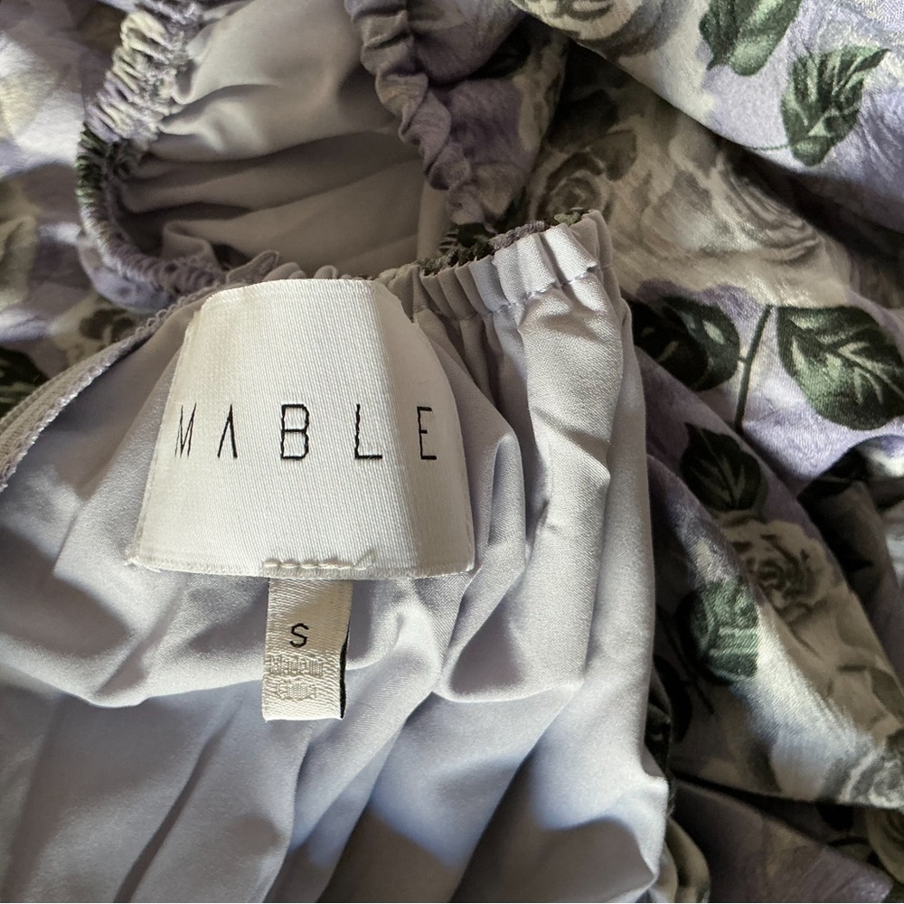 PETAL & PUP Marjorie Sweetheart Neck MIDI Dress Roses Floral Puff Sleeve Sz S - Picture 10 of 13